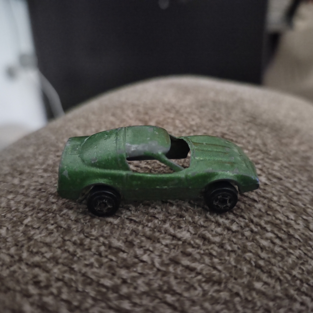 Vintage 1950s Tootsietoy Diecast Car Green Corvette